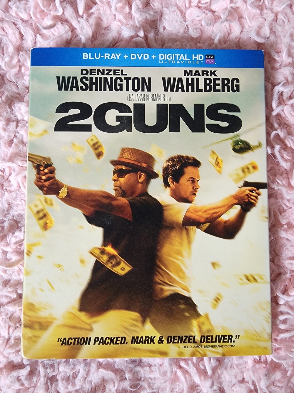Universal 2 Guns Blu-ray/DVD Cover - Blue, Black, White, Yellow